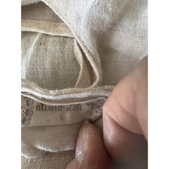 Altar’d State Boho BlouseWomens Small S Embroidered Ruffled Top in Natural - Picture 12 of 12